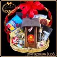 Etno poklon iz Srbije etno poklon korpa Šajkača