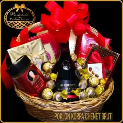 poklon korpa Chenet Brut sa šampanjcem i čokoladama