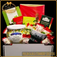 poklon gajbica strawberry sensation sa čajem i čokoladom