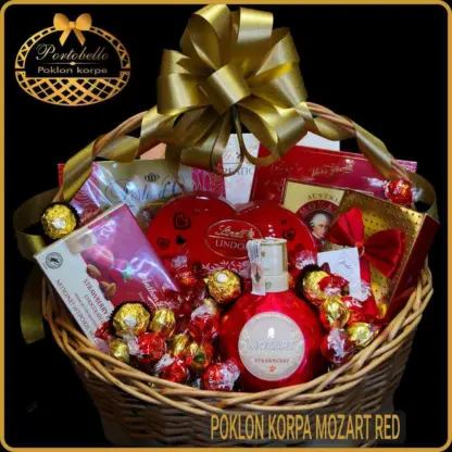 poklon korpa mozart red sa likerom i čokoladama