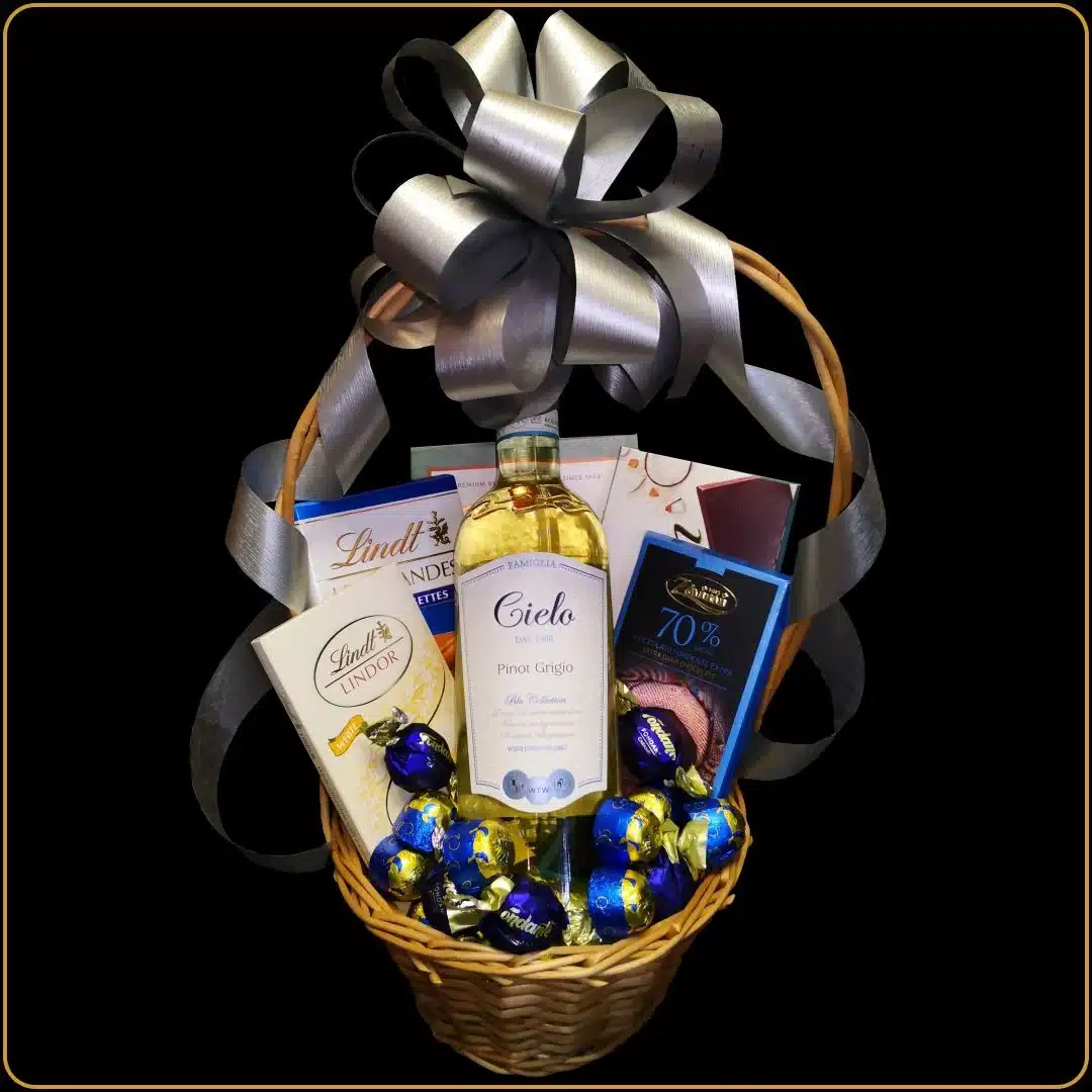 poklon korpa cielo grigio sa vinom i čokoladom za poslovni poklon