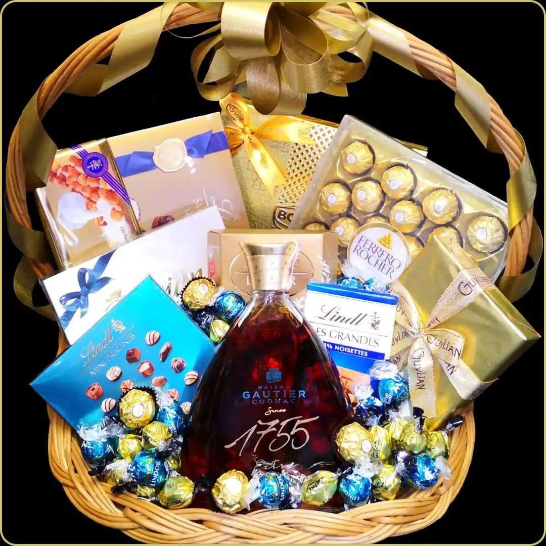 poklon korpa sa konjakom gautier i ekskluzivnim bombonjerama