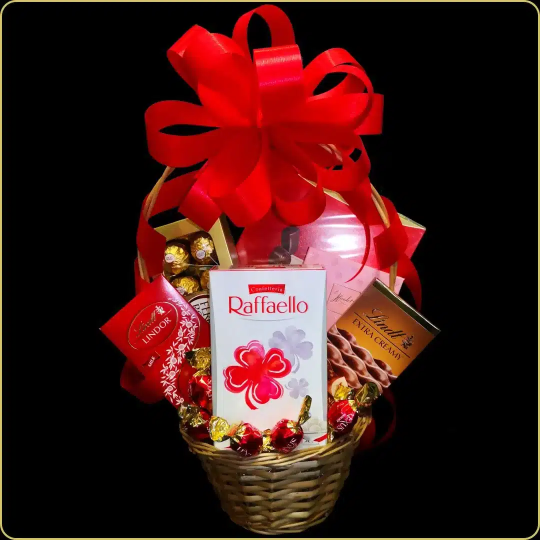 poklon korpa slatka fantazija sa raffaello i lindt čokoladama