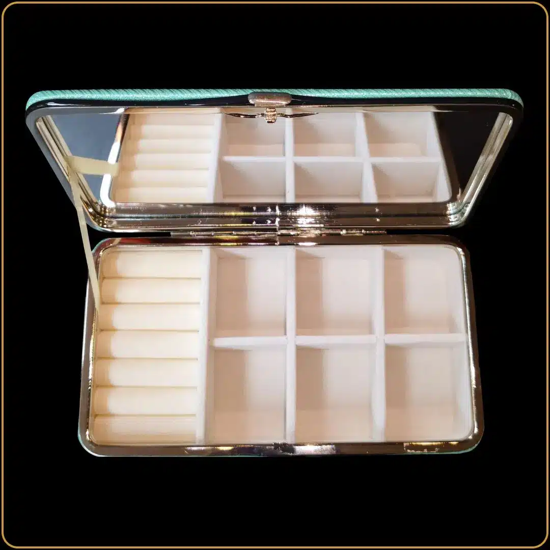 kutija za nakit zelena sa ogledalom i pregradama