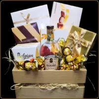 poklon gajbica baraba sa viljamovkom i čokoladama