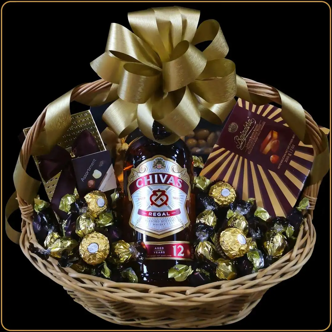poklon korpa sa chivas viskijem i cokoladama