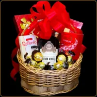 poklon korpa sweet verona sa vinom i čokoladama