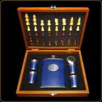 pljoska casice set za pice sah plavi muski poklon