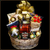 novogodišnji poklon harley davidson sa viskijem i čokoladama