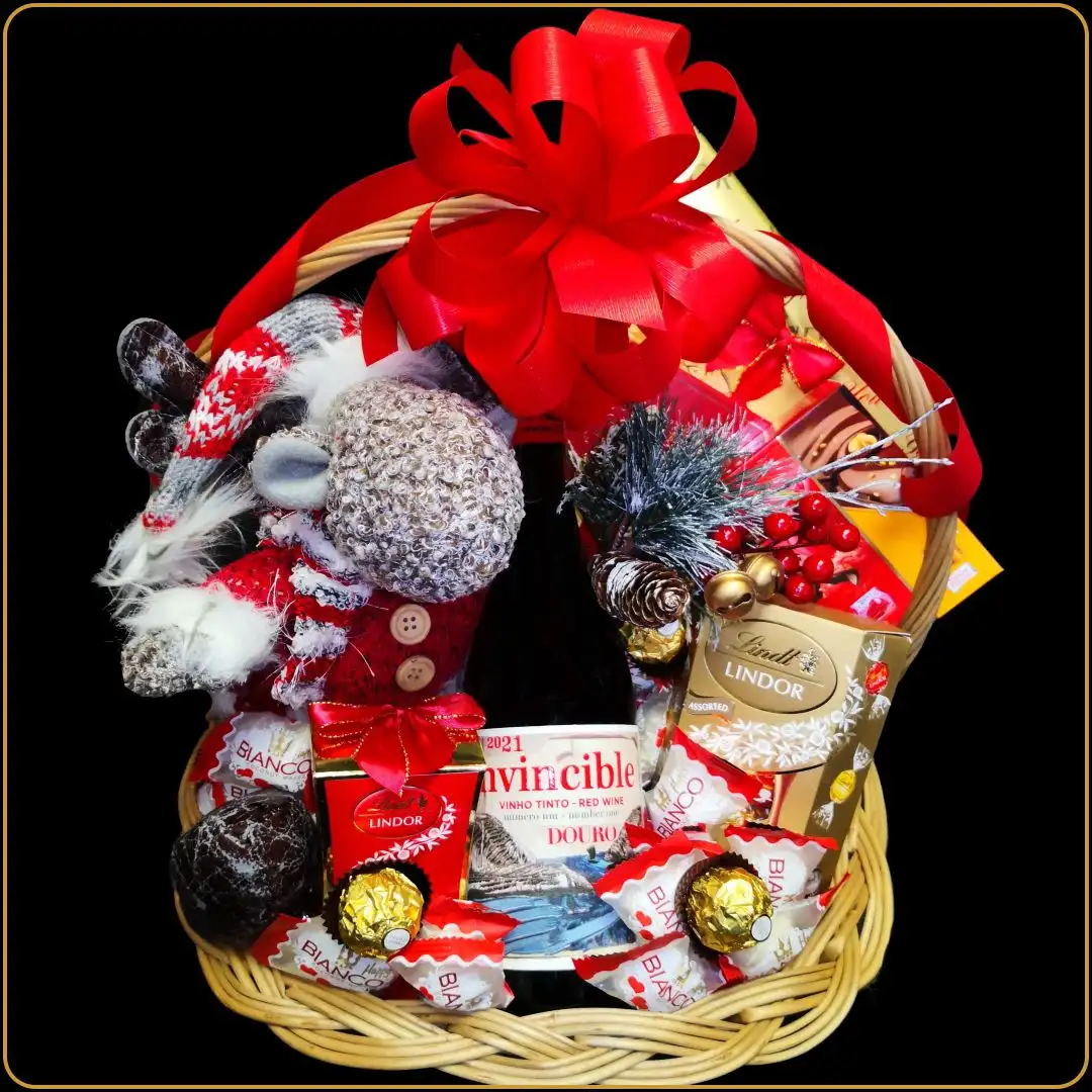 novogodisnji poklon invincible sa vinom i plisanim irvasom