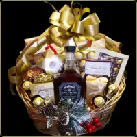 novogodisnji poklon single barrel sa viskijem i čokoladama