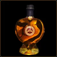 trivunova rakija srce flasa u obliku srca sa sljivovicom