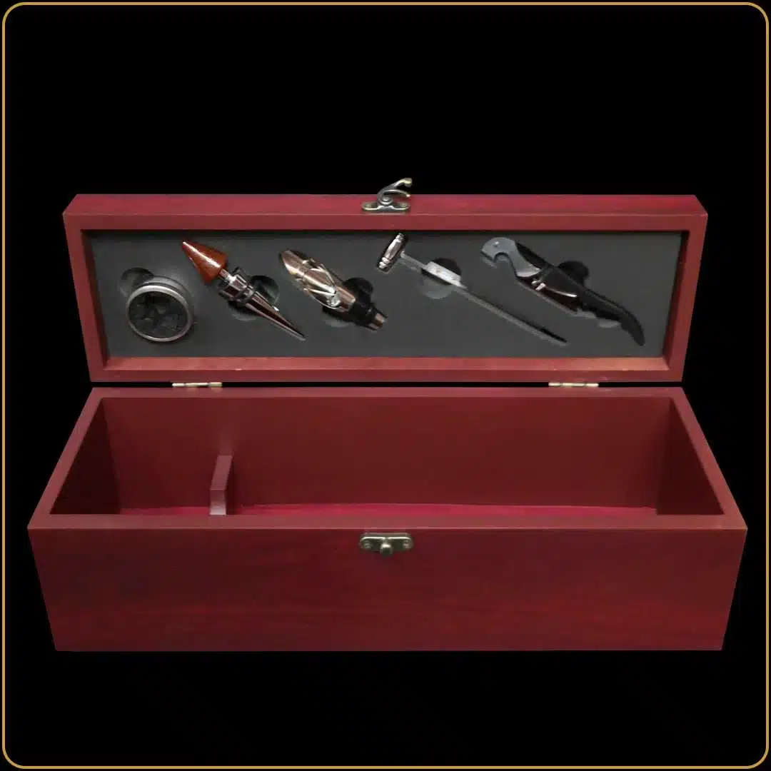 drvena poklon kutija sa vinskim setom 5 delova i mestom za flašu