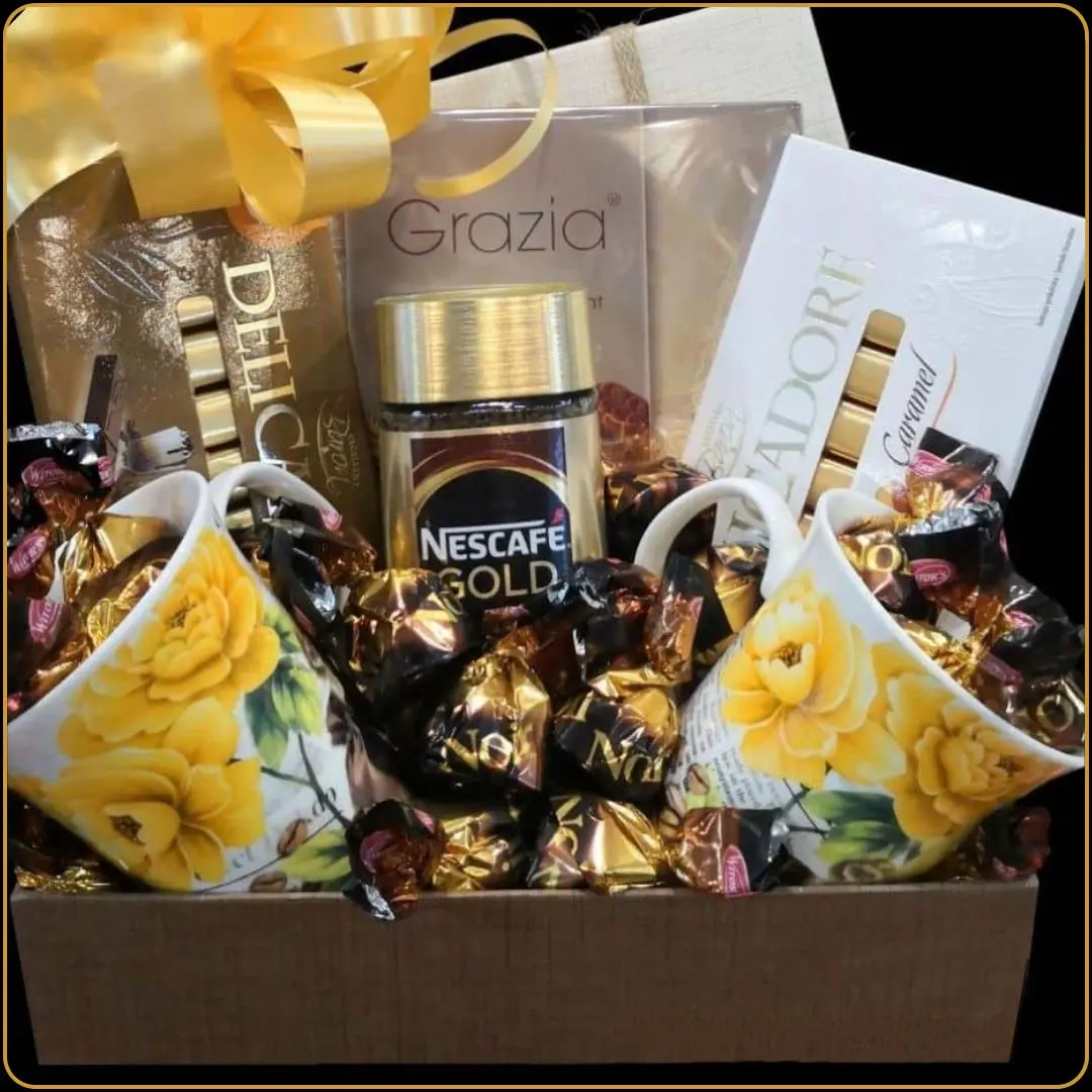 poklon set nes gold sa kafom soljama i cokoladama