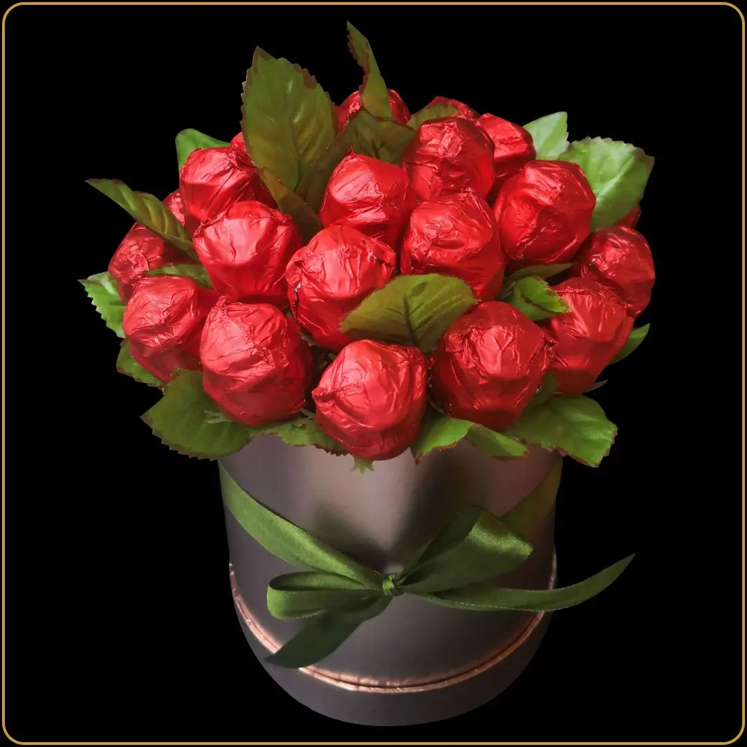 poklon set ljubavni buket od čokoladnih ruža u kutiji