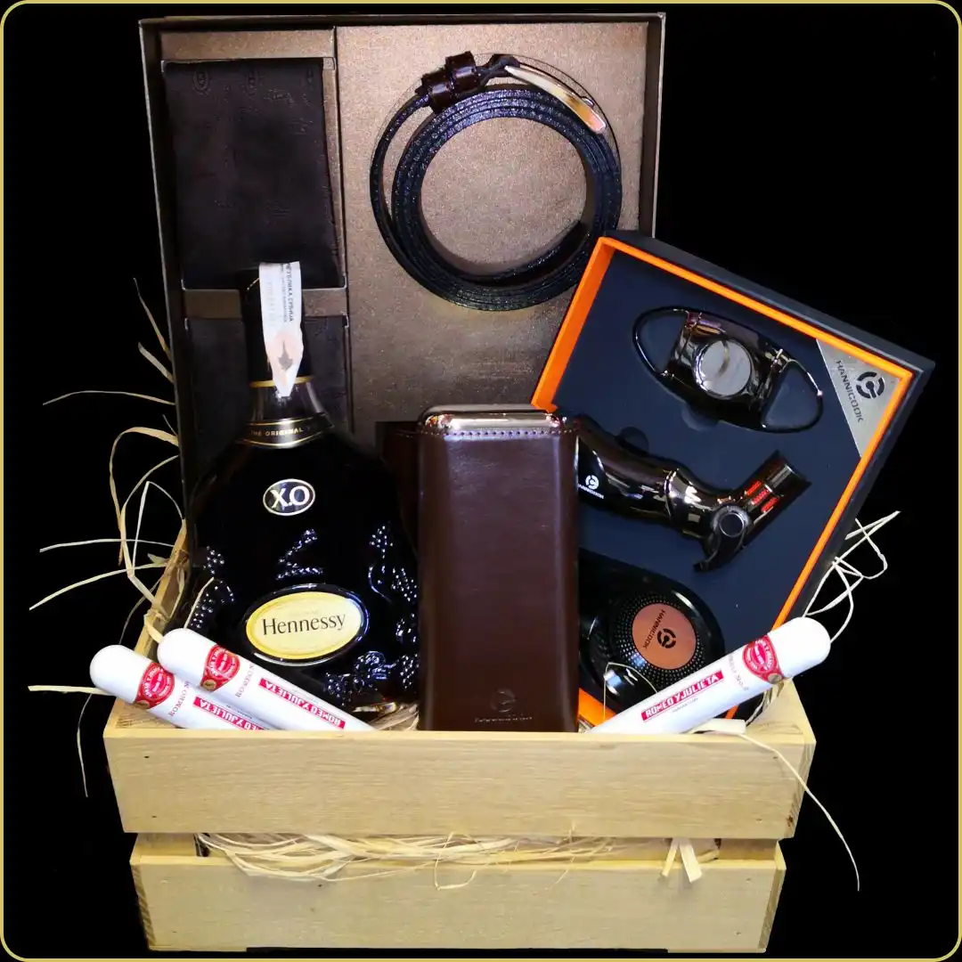 originalan poklon za muškarca Hennessy Lux poklon gajbica