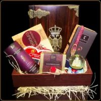 etno poklon gajbica sa rakijom nije sto je moja i casicama