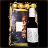 set skoljka vino aleksic i cokolada u kutiji