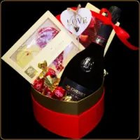 poklon set chenet love vino cokolade srce