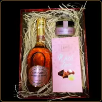 set pink prosecco rose cokolade poklon kutija